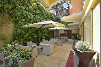 Historical With Panoramic Terrace Apartment